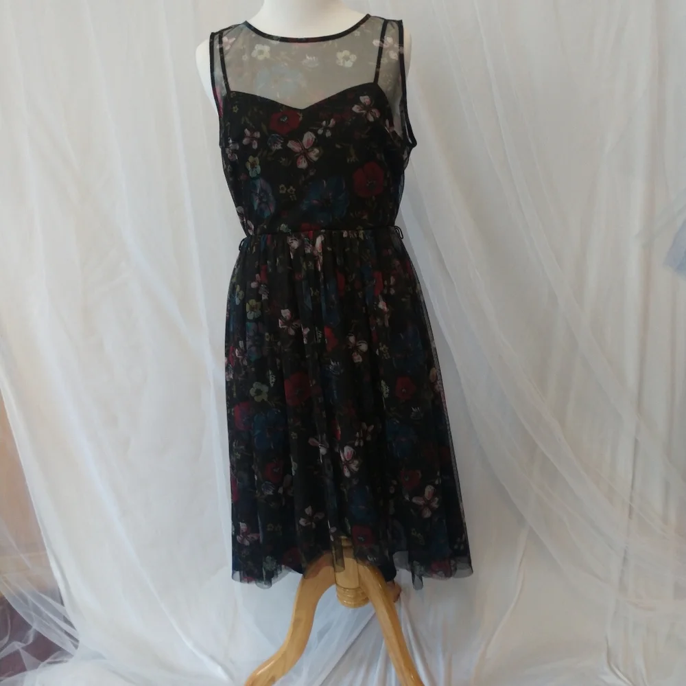 Disney princess Snow White dress size 6 - Picture 1 of 6